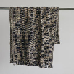 MEDIUM STOLE - H.B. Stripe/Beige