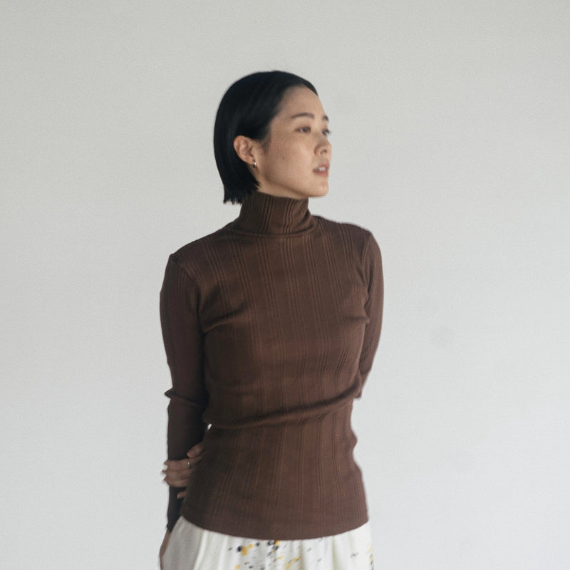 COTTON SILK RANDOM L/S TURTLE - Brown