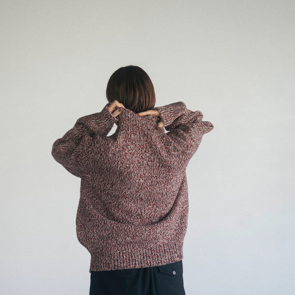 HIGH NECK KNIT - Brown