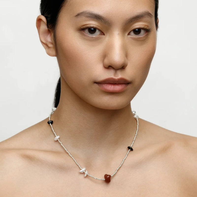 SCARLET NECKLACE
