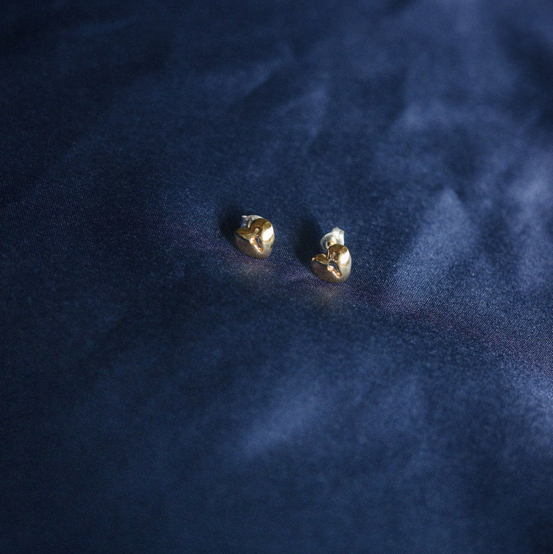 HEART LOCK STUDS - Gold