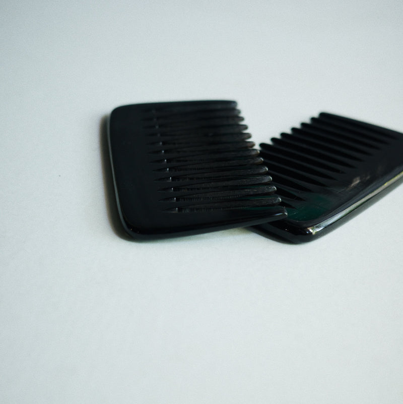 Horn Comb - 10cm