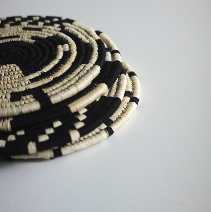 Sabai Pot Mat - Geometric Black