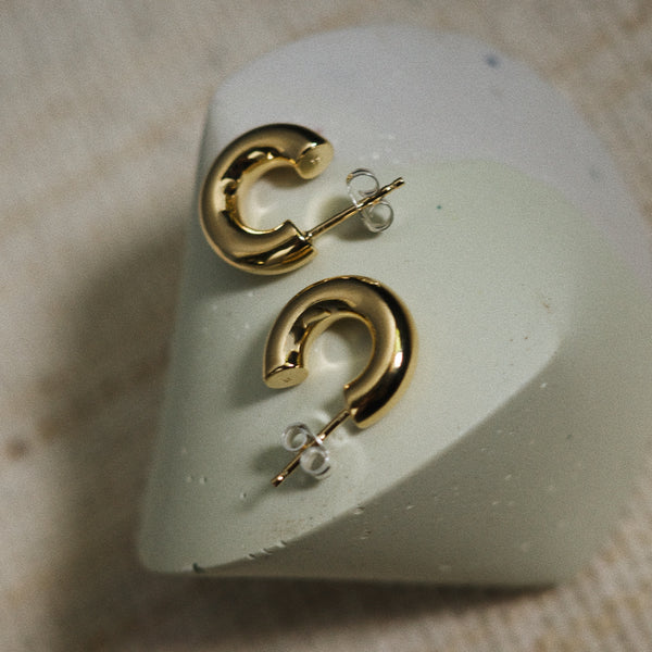 CLASSIC HOOPS - Gold