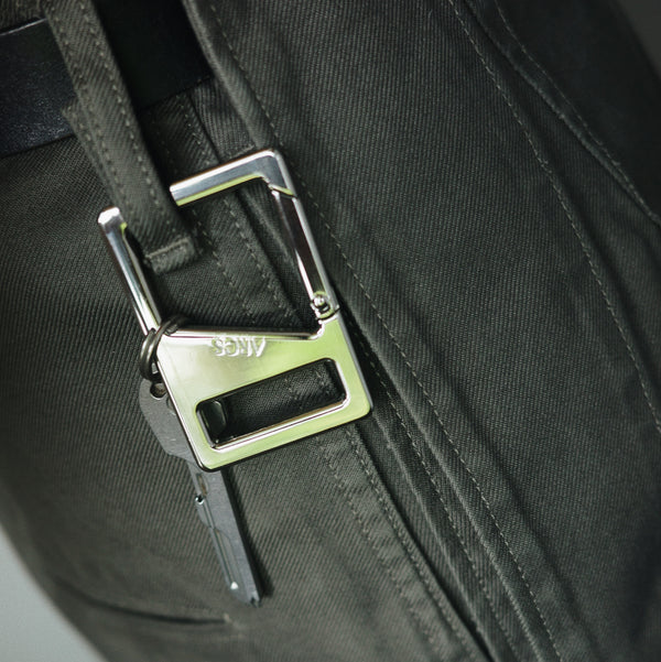 CLINCH Carabiner