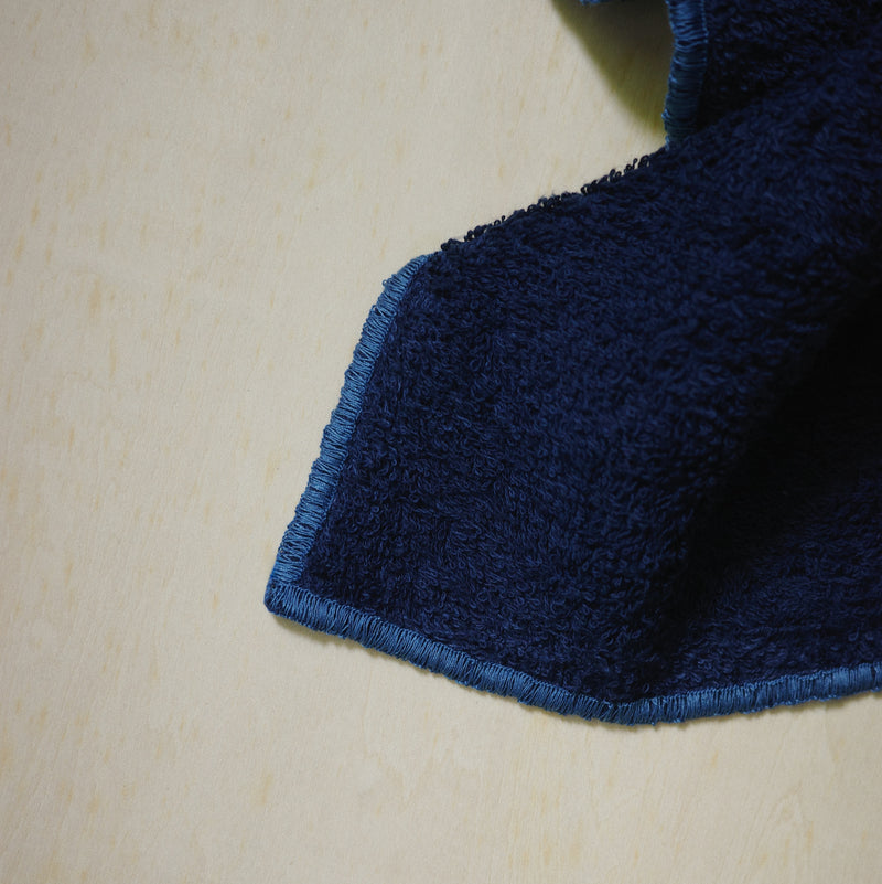 littlebodco 1/4square - darknight indigo / lovely blue