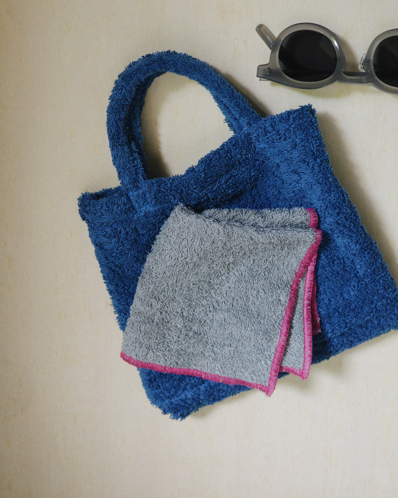 littlebodco 1/4square - cloud gray / rose o rose