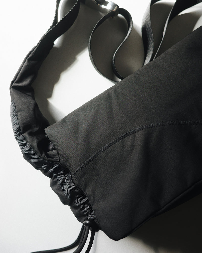 RISING Bag - Black
