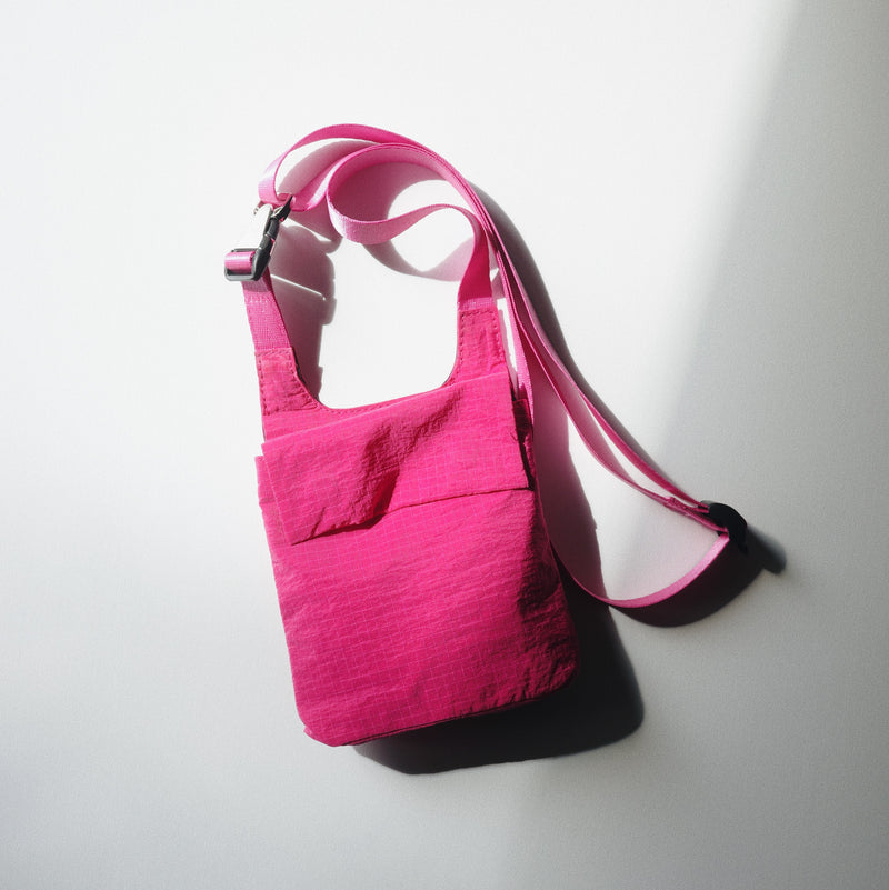 GHOSTING Pouch - Floss