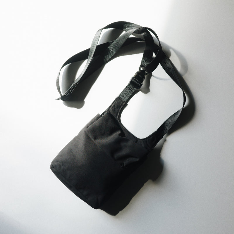 GHOSTING Pouch - Black