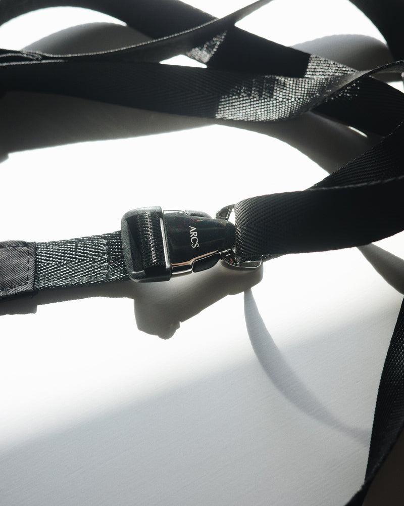 GHOSTING Pouch - Black