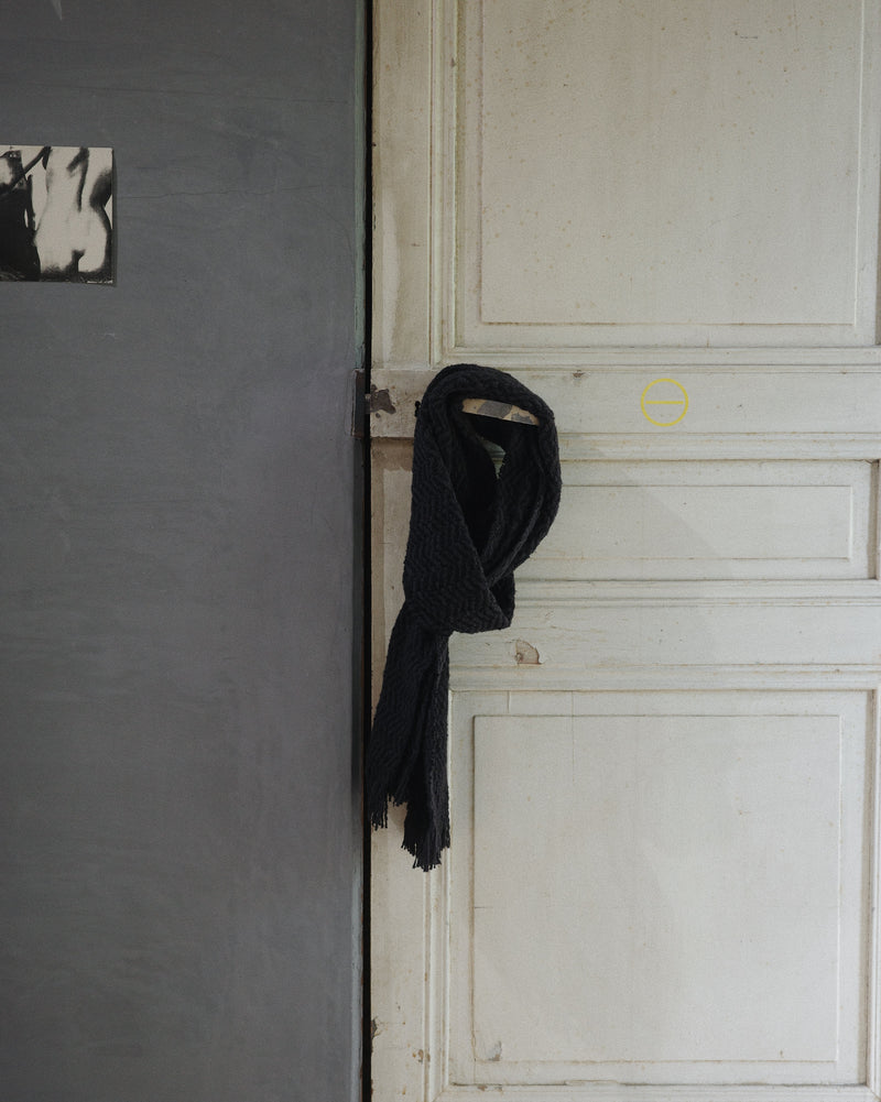 MUFFLER STOLE - Charcoal Black