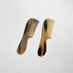 Horn Comb With Handle (Slim) - B