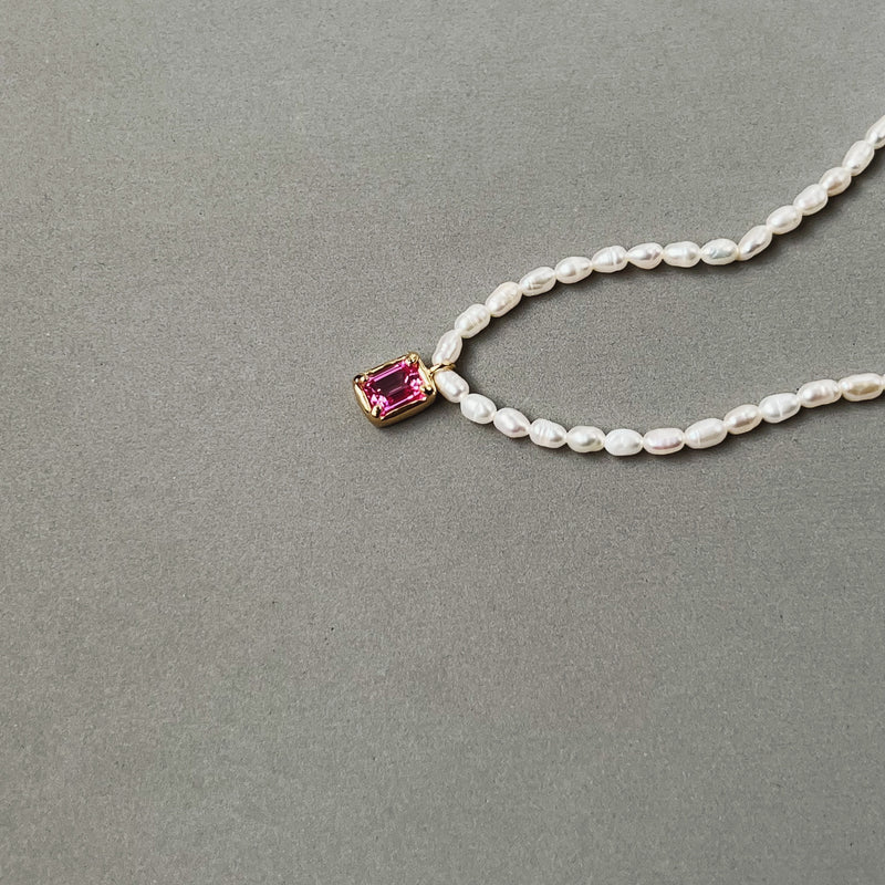 AMA NECKLACE - Pink Sapphire