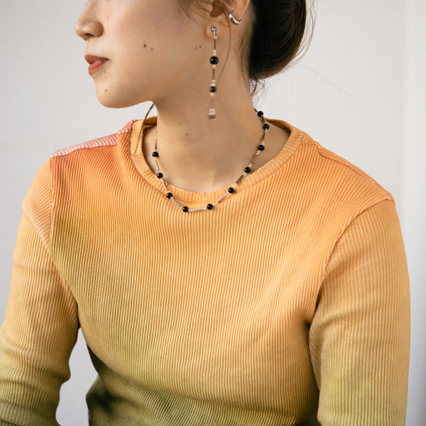 BEADS LINE ONYX NECKLACE